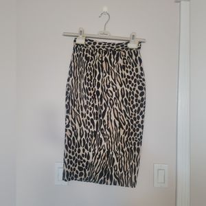 By Marlene Birger | Leopard Pencil Skirt Size 32 UK